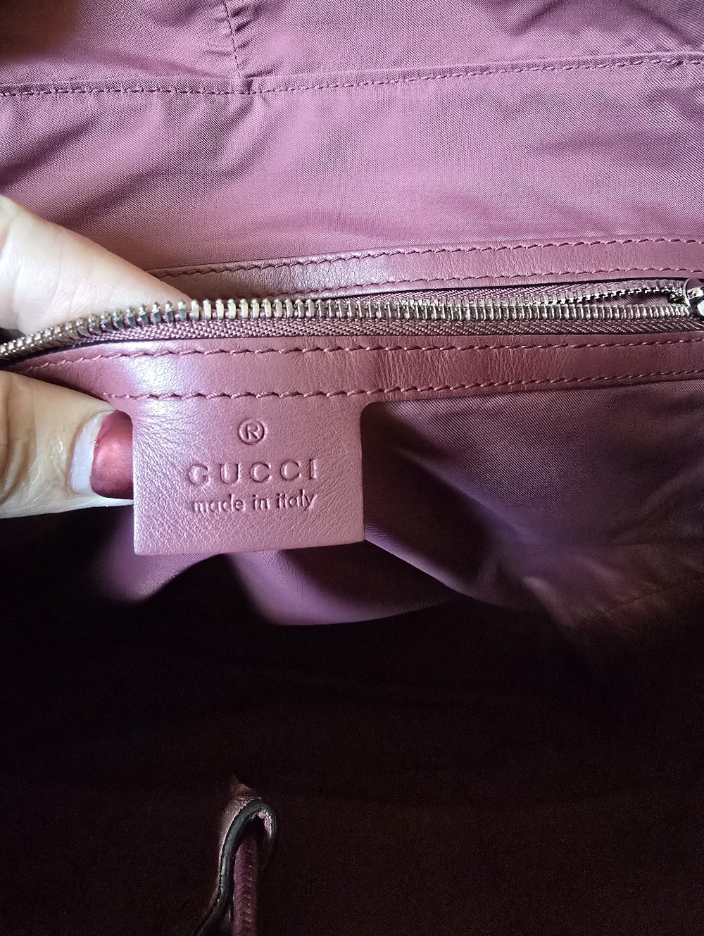 Authentic Gucci Brown GG Supreme Floral Canvas Backpack with Pink Interior - Picture 13 of 16